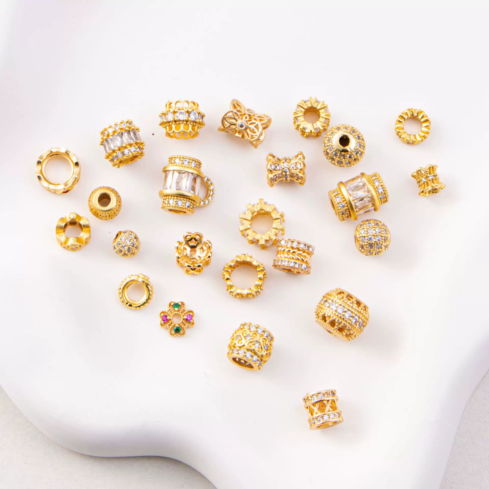 18k微镶方糖隔珠锆石隔片diy饰品配件手串车轮小蛮腰花托圆珠跑环