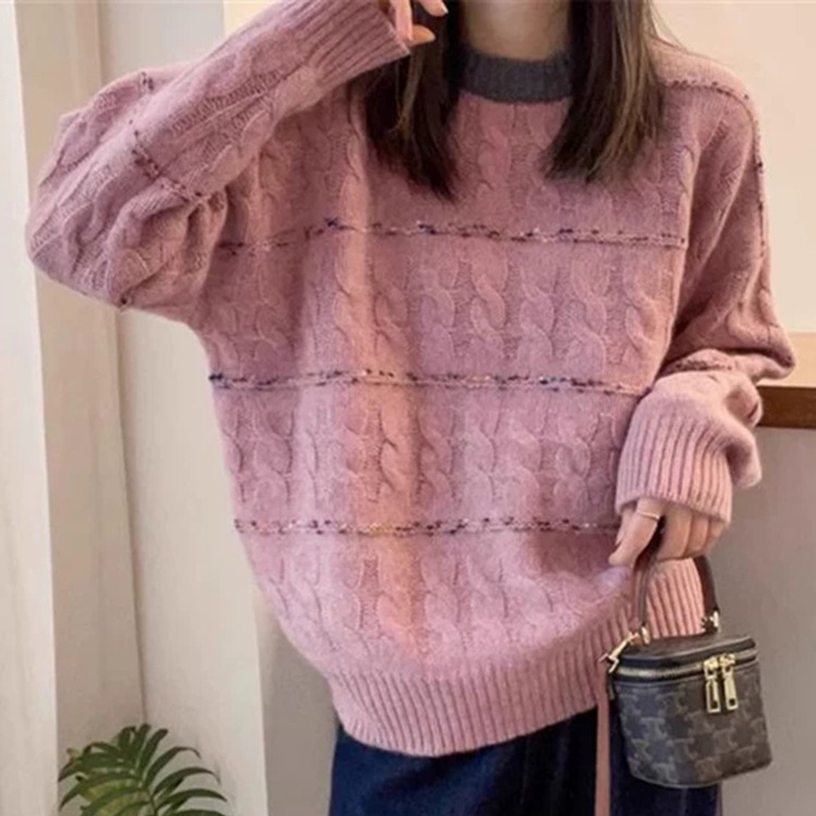 Round-neck, loose-fitting, and relaxed-style color-blocked pure wool knit sweater for women, perfect for autumn and winter, with a thick, soft, and fluffy texture, ideal as a base layer Round-neck, loose-fitting, and relaxed-style color-blocked pure wool knit sweater for women, perfect for autumn and winter, with a thick, soft, and fluffy texture, ideal as a base layer