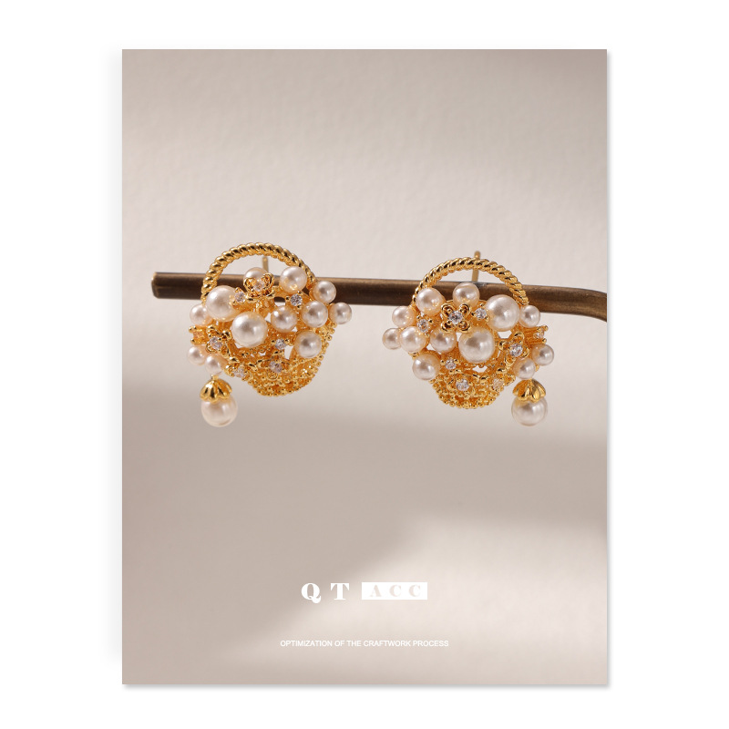 Europa y América retro estilo francés de alto nivel de nicho de diseño de viaje universal zircon perla canasta pendientes para mujeres image 5