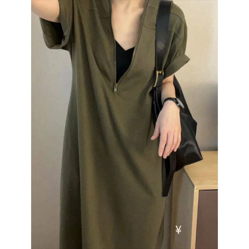 2026 Summer New Style Plus-Size Women's Short-Sleeve Zip Dress, Loose Fit, Slimming, Tummy-Covering, Vintage