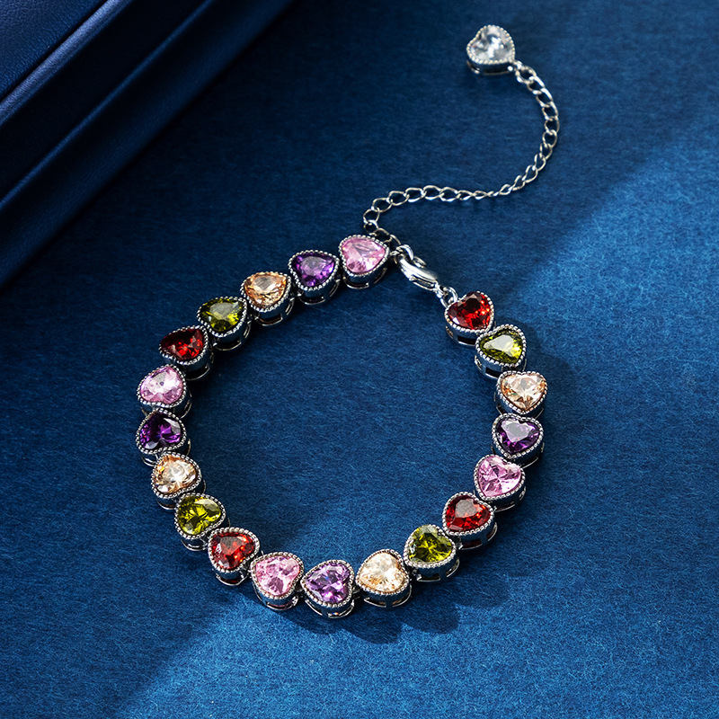 Elegant and High-End Heart-Shaped Colorfuled Zircon Bracelet for Women, Accessible Luxury Hand Jewelry, Elegant Valentine's Day Gift, Bridesmaid Jewelry