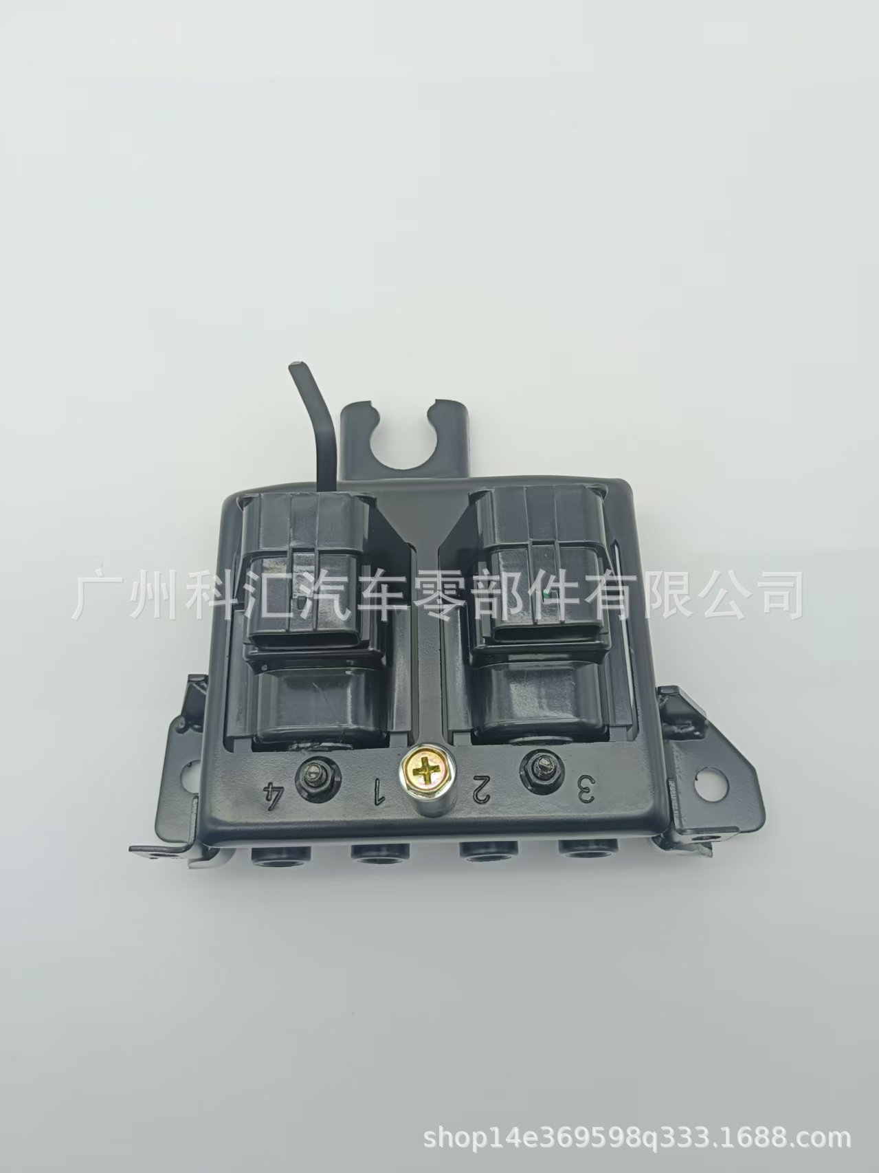Cross-border factory price ignition coil UF258 88921326 BPE81810X BPE81810XA Mazda