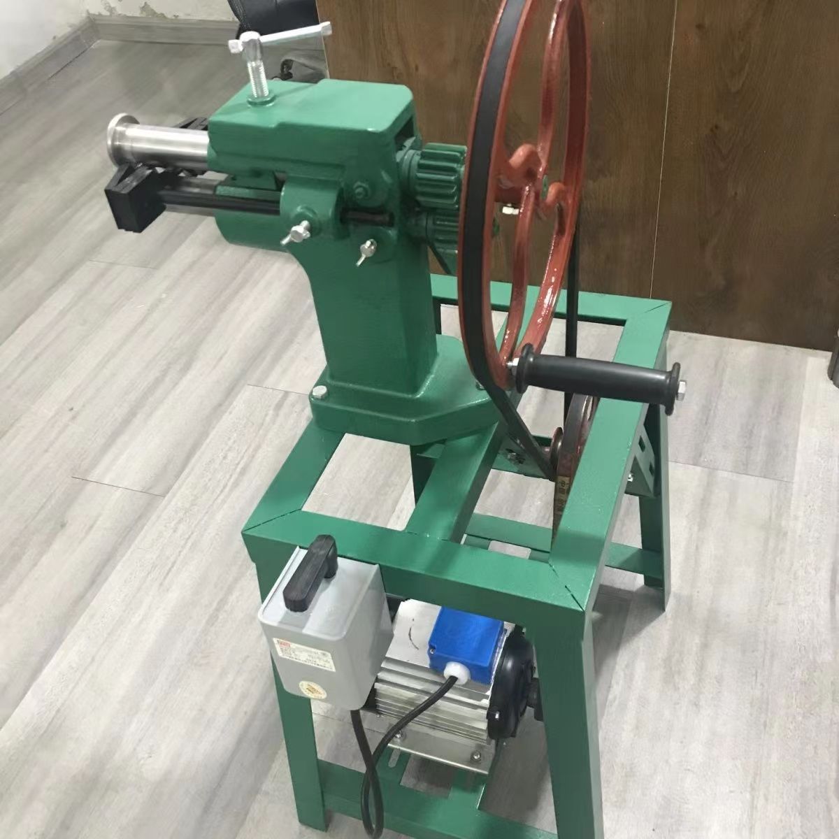 电动虾米弯头机圆管咬口机手动虾米弯头机  不锈钢圆筒直角翻边机