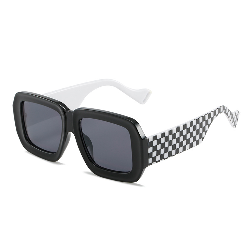 2022 nuevo diseñador tablero de ajedrez gafas de sol de montura grande hombres y mujeres retro caramelo color de contraste gafas de sol Y2K fábrica recta