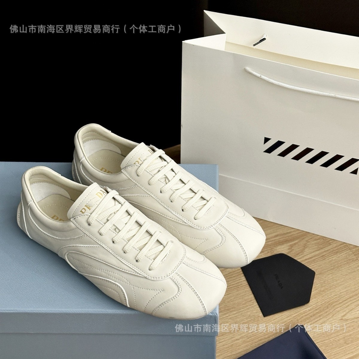 Top Shoes European Men's and Women's Moral Training Shoes Spring and Autum New Versatile Flats Casual Sports Shoes