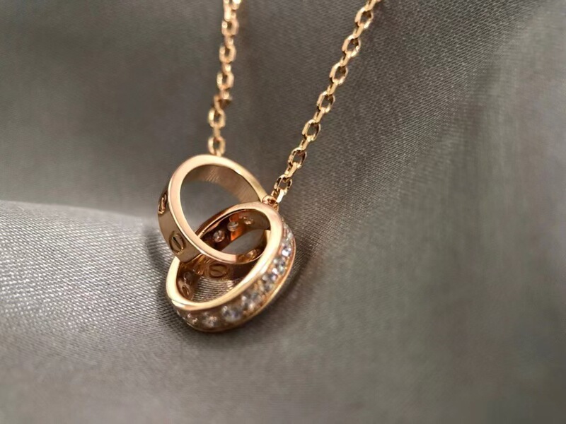 高バージョン Kajia LOVE シリーズネックレス厚メッキ 18K ダイヤモンドラウンドケーキラウンドネックレス ILOVE ペンダント鎖骨チェーン|undefined