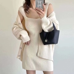 韓国chic秋冬レトロカーディガン長袖ニットセーターコート + 方襟スリムスリムストラップワンピース