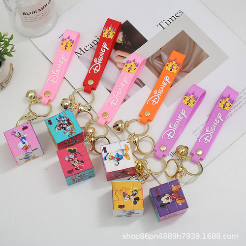 Third-order Rubik's Cube keychain puzzle decompression trinket cartoon creative pendant school bag pendant
