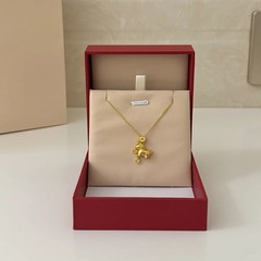 Xiaohongshuの人気の古代サンドゴールド、すぐにお金がもらえる、ポニーコインタッセルチェーン、女性用の軽くて豪華で絶妙なネックレスジュエリー