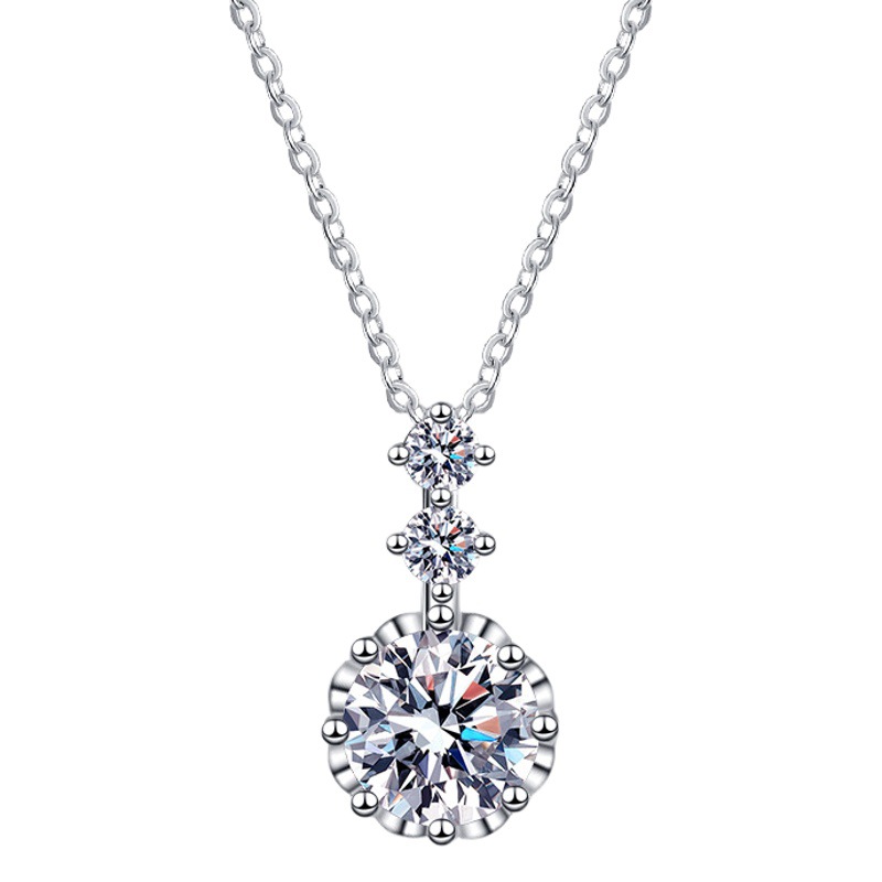 Collar de plata de ley s925 para mujer, joyería clásica de moda estilo copo de nieve, fabricante al por mayor, colgante de moissanita transfronterizo, cadena de clavícula