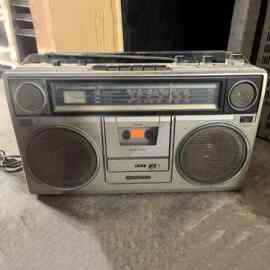 老物件怀旧收藏旧家电78十录音机电话摆件装饰品舞台摄影道具