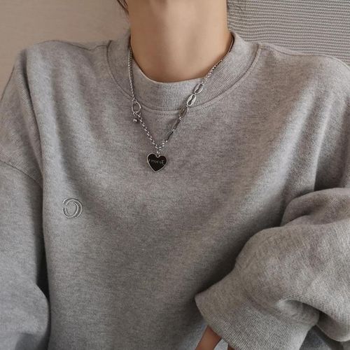 Vintage Hip Hop Love Necklace for Women, Ins Trendy Internet Famous Small Design Simple Elegance Clavicle Chain Short Neck Chain 