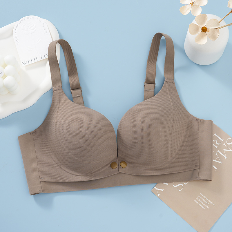 커피색