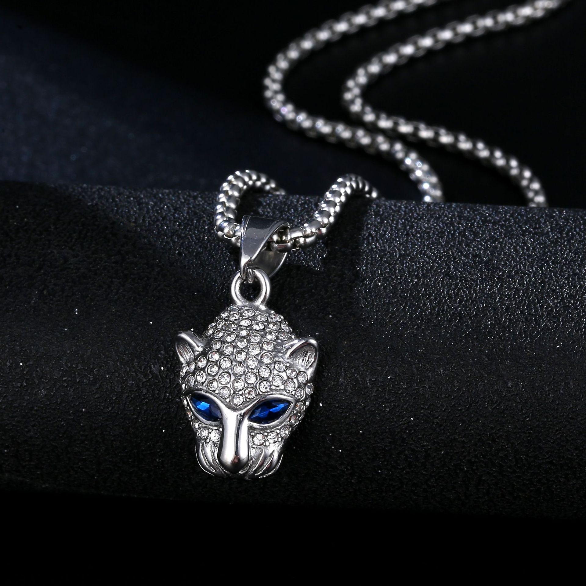 20g Weight Pendant, Chain Jewelry Making Type 18K Gold Plated Plating Material Rhinestones Inlay Material Titanium Steel Chain Material 1 Piece Quantity Party, Street Occasion Titanium Steel Material Jaguar Pattern Men's Gender Plating Design Hip-Hop Style Hip-Hop Jaguar Titanium Steel Plating Rhinestones 18K Gold Plated Men's 11