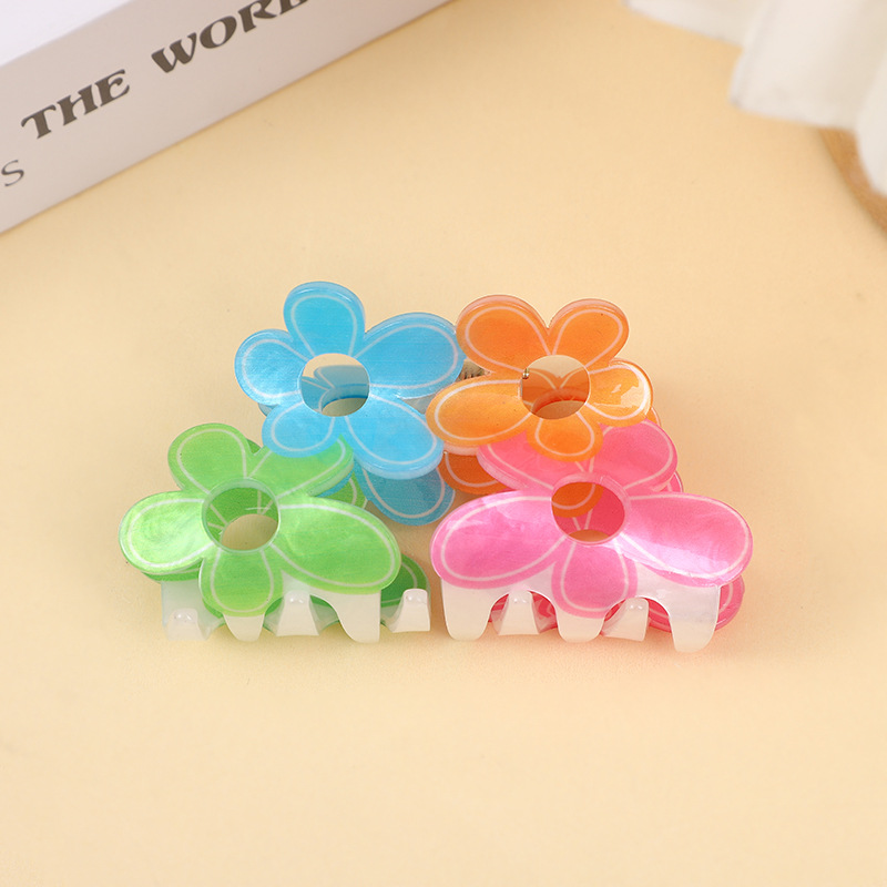 Cute Style Cute Women's Cartoon Flower Arylic Hair Claws