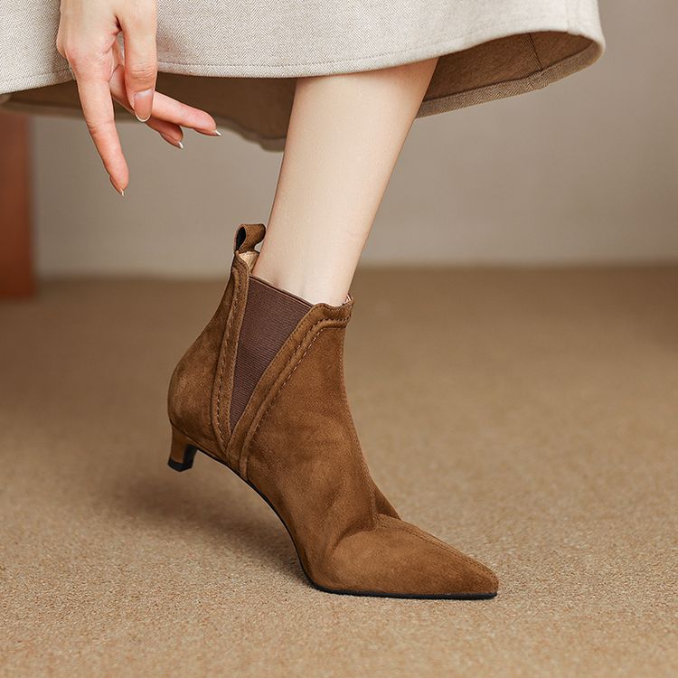 Fashionable stiletto heels