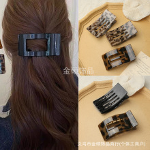 �����^���Κ��|�l�AŮ�߼��к��X�ױP�lץ�A��̖����A���^��ļ�