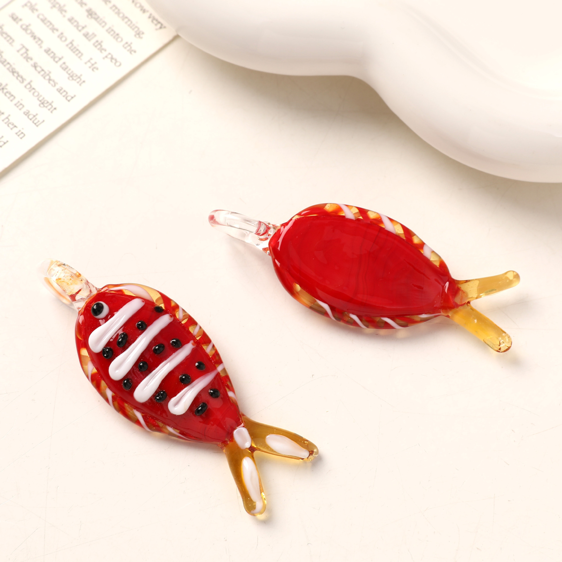 All Seasons Season 1 Piece Glass Fish Pendant DIY Jewelry Accessories