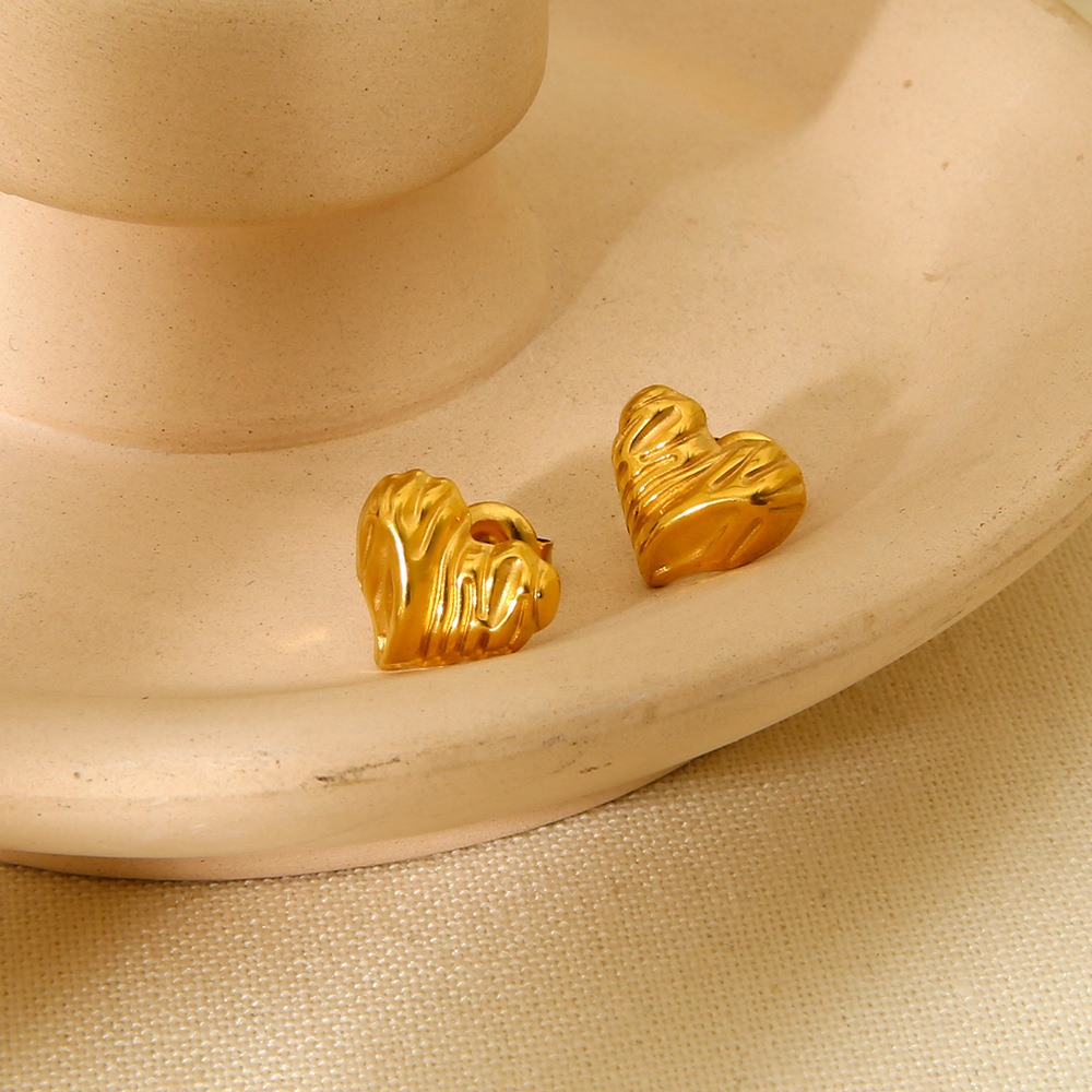 Women's Gender 1 Pair Lady Heart Shape Plating 304 Stainless Steel Ear Studs