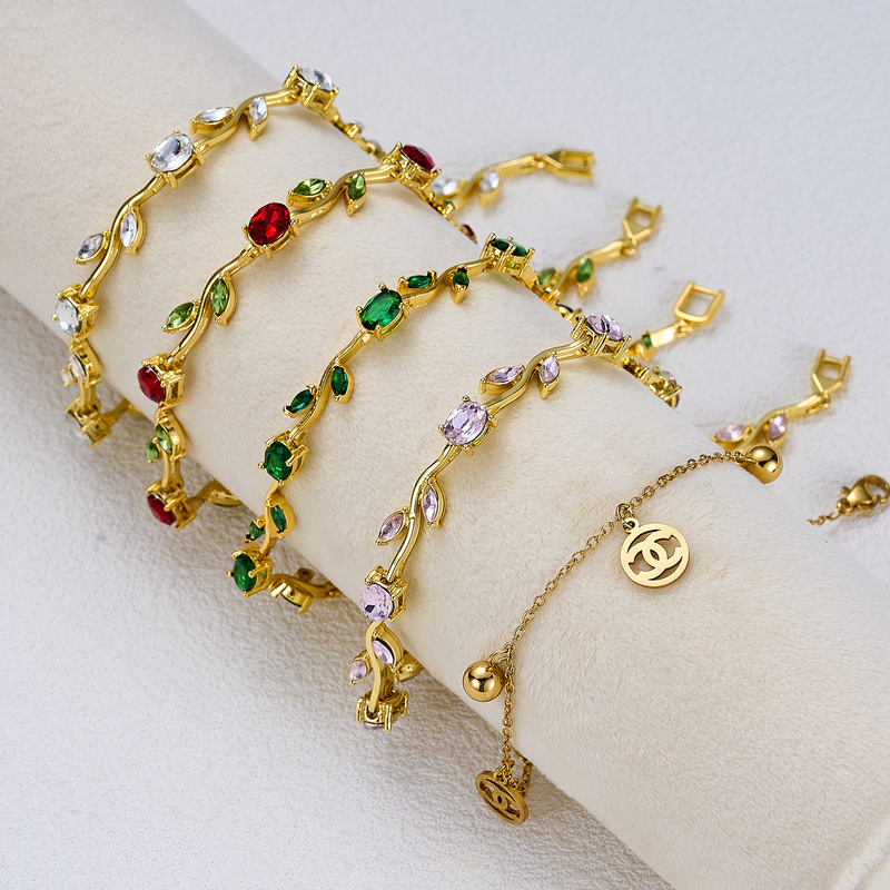 Women's jewelry bracelet, sun zircon bracelet, colorful crystal tassel jewelry, elegant summer new product with a high-end feel