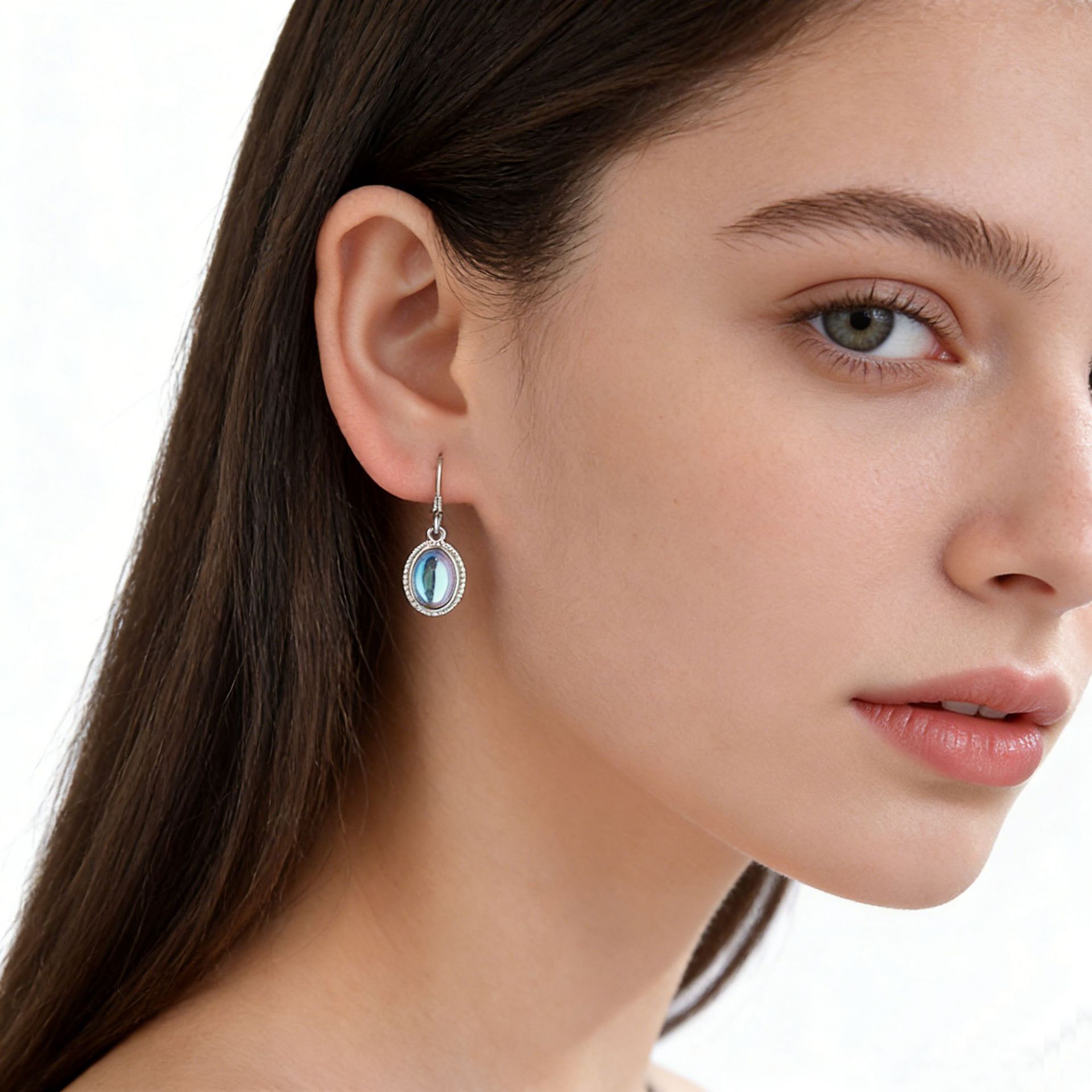 Transfronterizo Amazon nuevos pendientes de piedra lunar ovalados de plata de ley 925 pendientes de diseño de nicho femenino pendientes simples