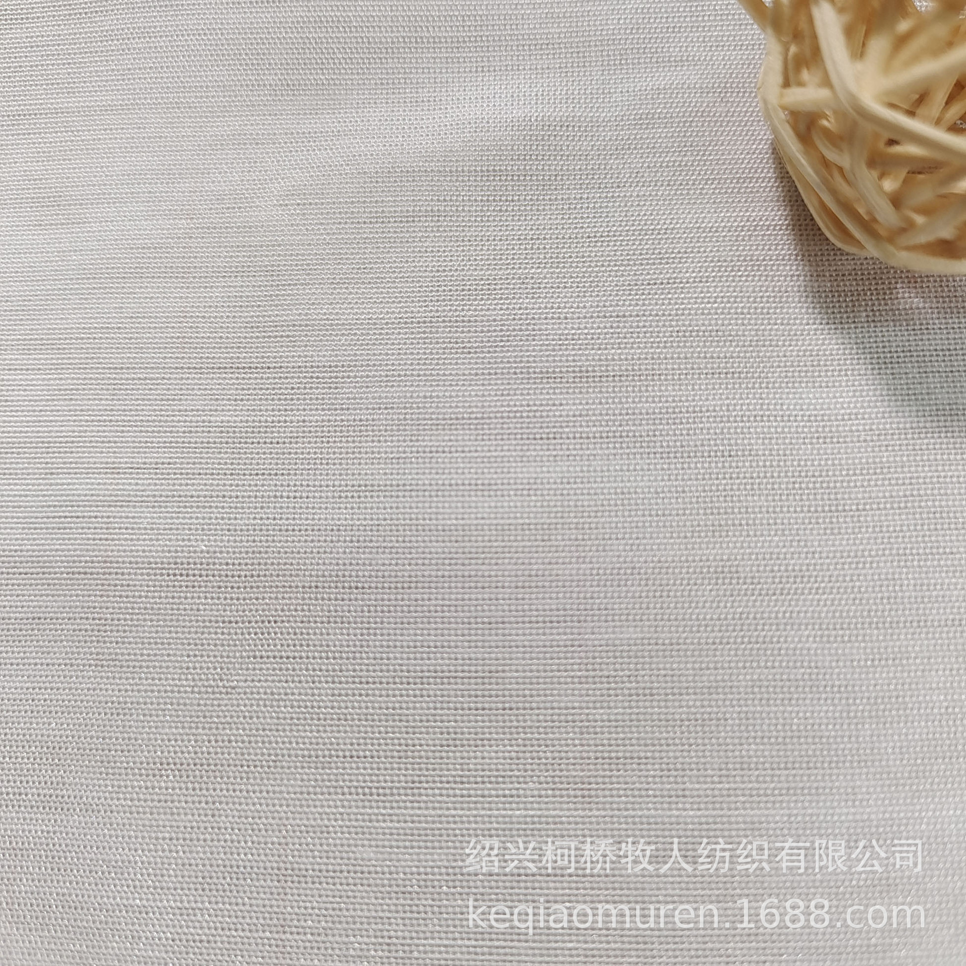 NR锦纶粘胶交织坯布 40D/12F锦纶人棉围巾坯布