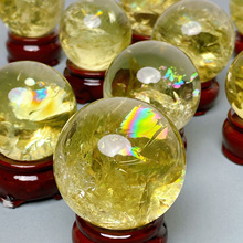 天然优质黄水晶七彩彩虹球透体爆彩水晶球风水能量摆件工艺礼饰品