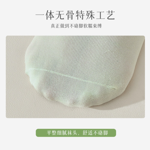 Ankle-length boneless cotton socks for women, thin summer dopamine-colored mid-calf socks, sweat-absorbent and breathable, black and white summer trendy socks