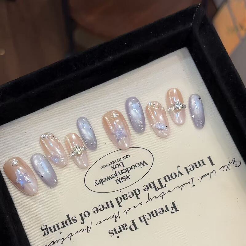 Purely Handmade【Pearlescent Purple】Dreamy Hailey's New Style, Simple and High-End Gradient Cat-Eye Commuter Wear Nails