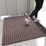 满铺家用条纹裁剪地毯