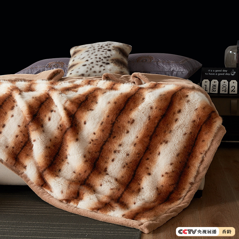 KOU雪狐絨毯を出して、二重結婚祝いの毛皮の毛布を厚くします。冬の高級感はキツネの毛皮の別荘の毛布をまねます。