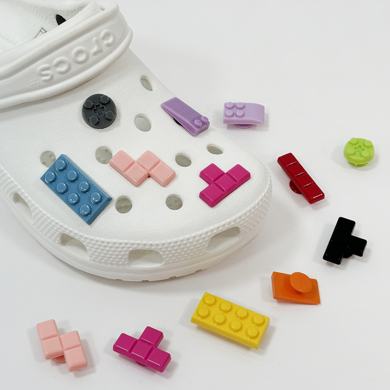 New cross hole shoes accessories DIY building blocks shoe flower removable creative shoe buckle accessories three-dimensional flower buckle single