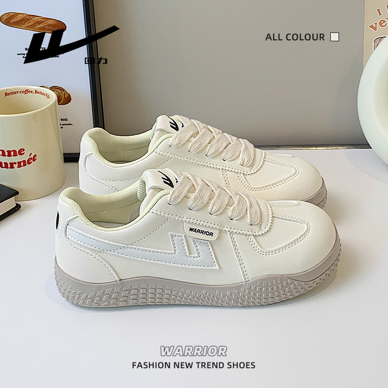 Pull-Back Simple Solid Color Stylish German Training Shoes for Women, Lightweight Korean-Style Autumn Thick-Soled Shoes, Fashionable Sports High-Value Single Shoes