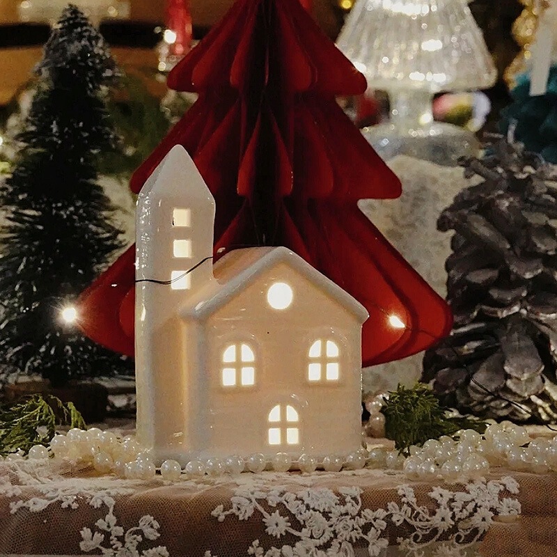 SwanLace 白雪姫の小屋ハウス発光セラミック小さな家雰囲気クリスマス装飾シーン装飾品|undefined