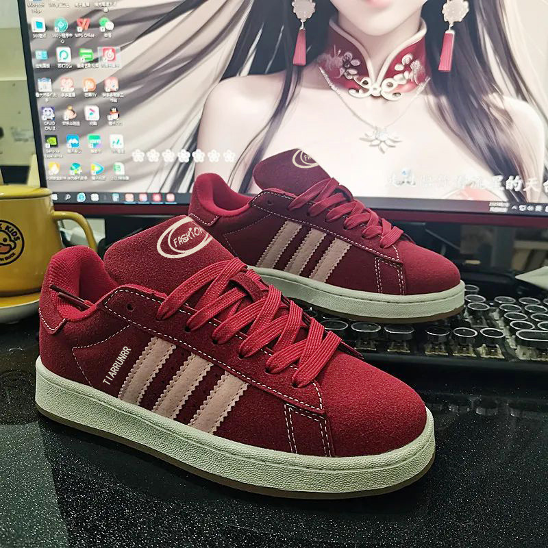 Zapatos de pan rojo de la escuela secundaria de lazos zapatos deportivos de altura baja zapatos de skate de ocio antideslizante para mujeres con suela plana