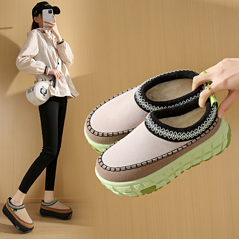 Insulated winter keep warm casual footwear for students platform
