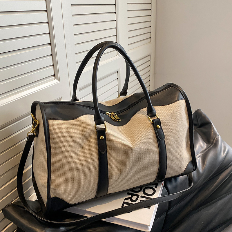 2026 new foreign trade short-trip travel bag, large capacity, trendy shoulder bag, stylish handbag for commuting and outings