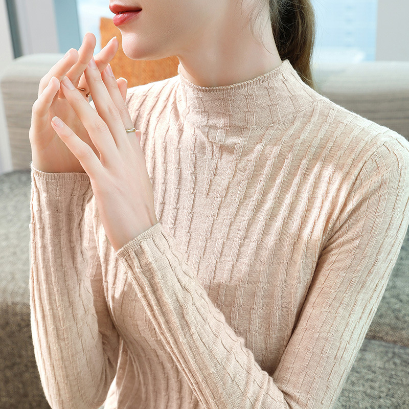 Camiseta de lana de cuello de media altura para mujeres 2024 nuevo invierno de otoño base interior se puede usar suéter a rayas verticales delgadas
