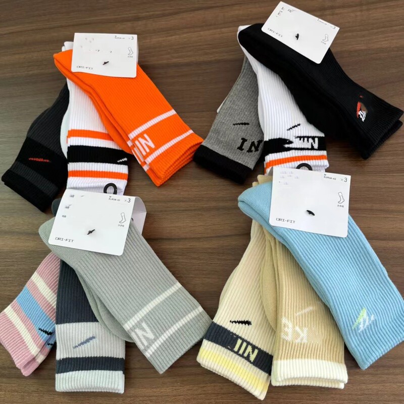 New Suwan thirsty-resistant towel bottom high-top color training running basketball yoga Barbie socks