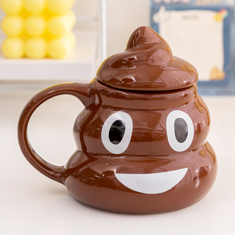 Muchos tipos de tazas de agua creativas y extrañas tazas de café de cerámica simples tazas personales tazas prácticas regalos de cumpleaños