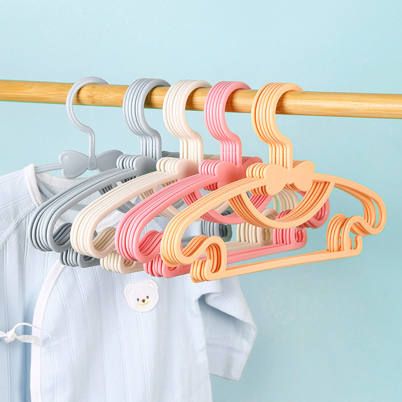 Children's clothes hanger multi-functional baby clothes hanger small size baby clothes hanger household non-slip newborn clothes hanger