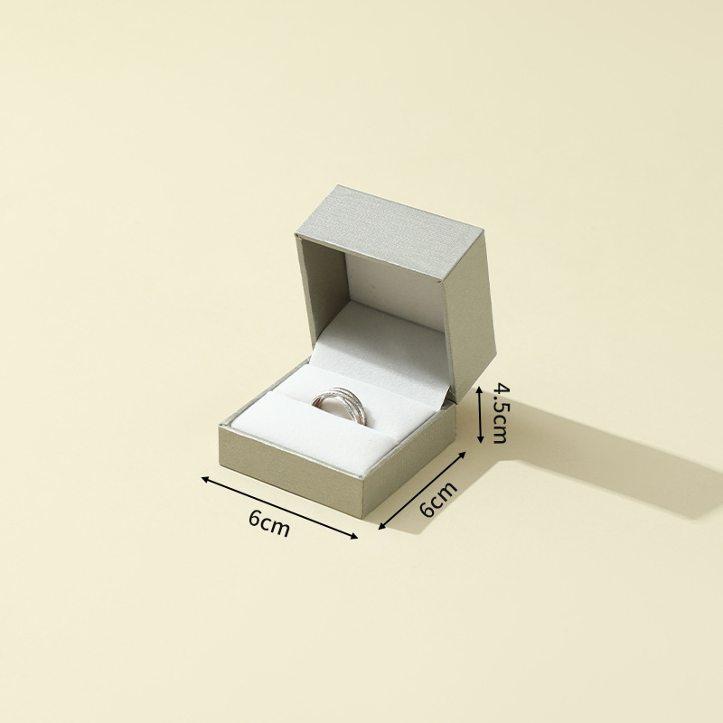 Spot caja de embalaje de joyería de ángulo recto propuesta de matrimonio anillo de confesión embalaje de anillo de diamantes caja de joyería caja de tapa de alta gama