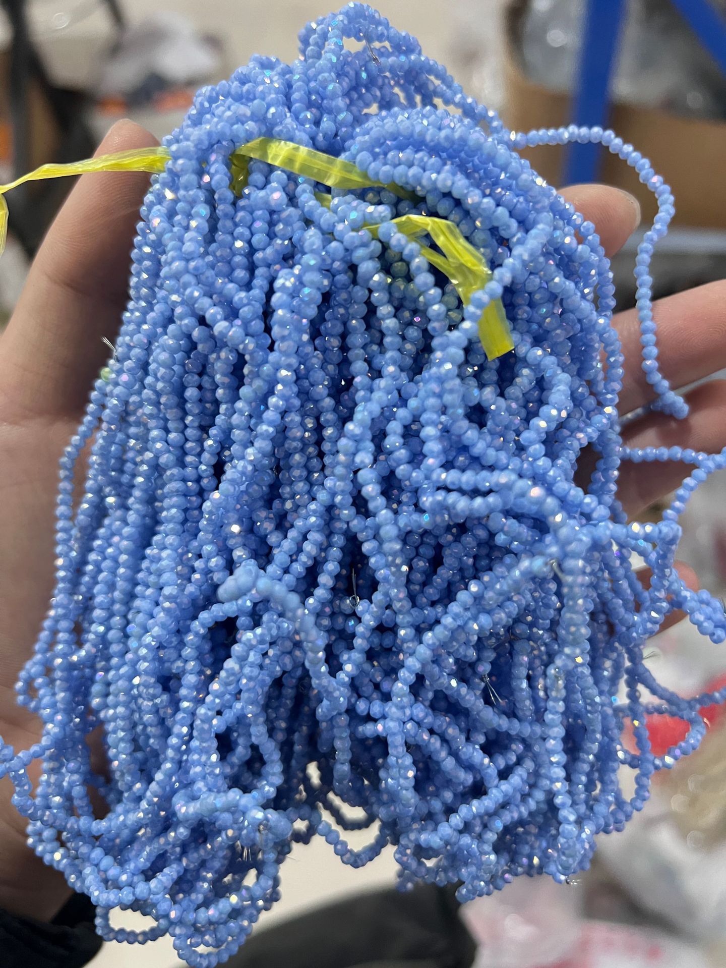 Cuentas planas de 1MM para ruedas de cuentas, cuentas de porcelana AB de alta temperatura, coloridas, transparentes, iridiscentes, facetadas, para pendientes, pulseras, espaciadores y micro cuentas.