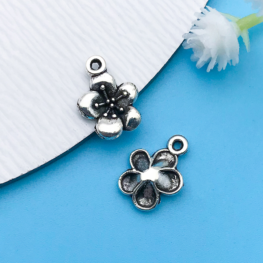 1 고대 실버 작은 매화 9x13mm-10399-0.4g