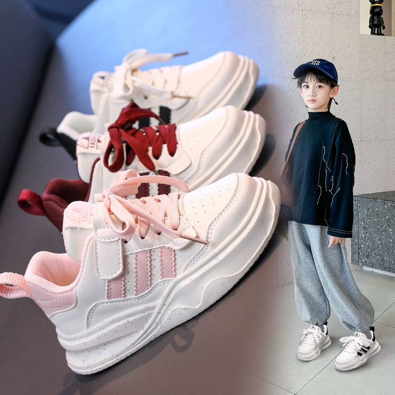 Новая детская кроссовка весной 2025 года мода универсальная детская обувь повседневная обувь мягкая подошва нескользящая обувь для мальчиков одиночная обувь