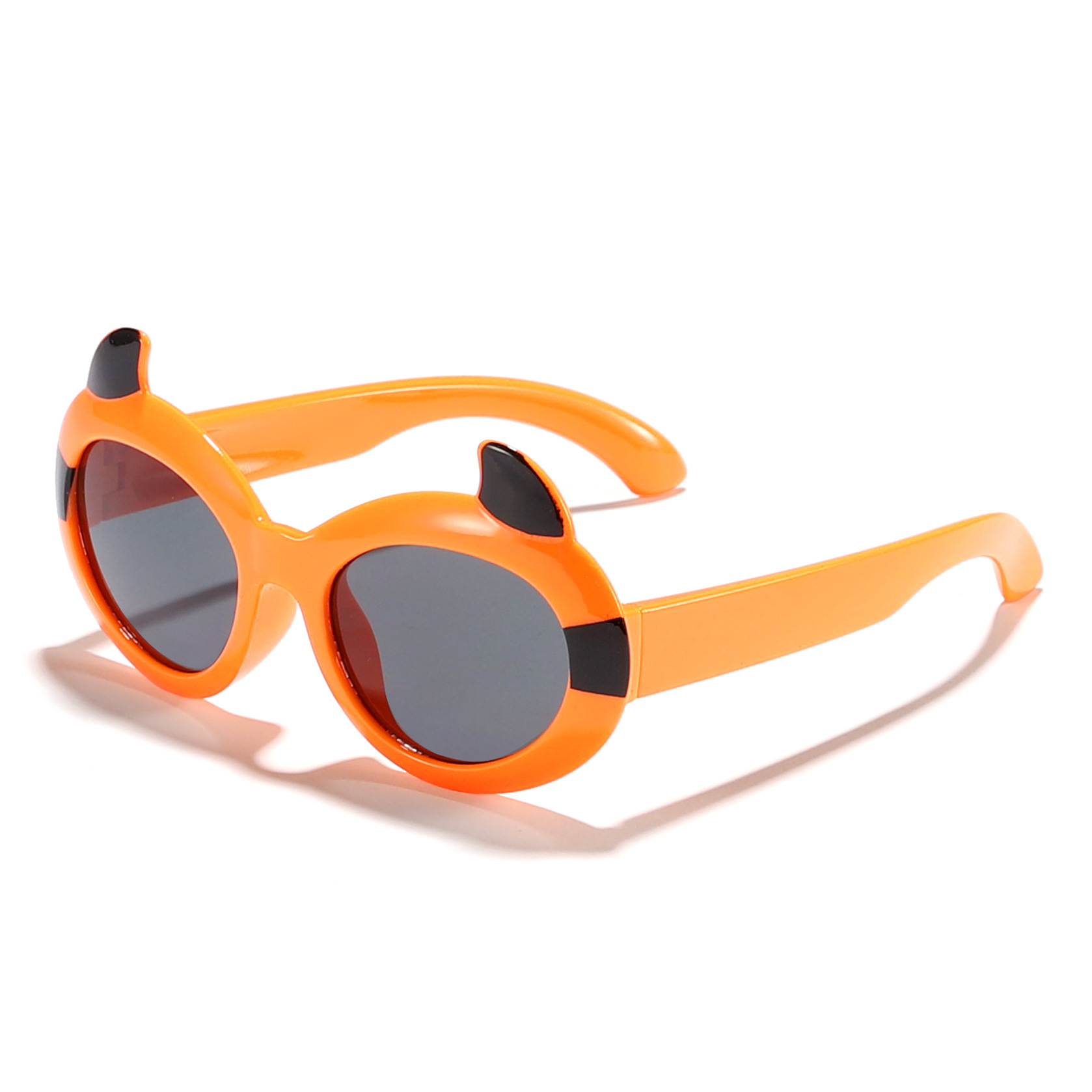 2024 niños divertidos y lindos dibujos animados pequeño diablo tendencia gafas de sol de moda lindo bebé gafas de sol de alta gama