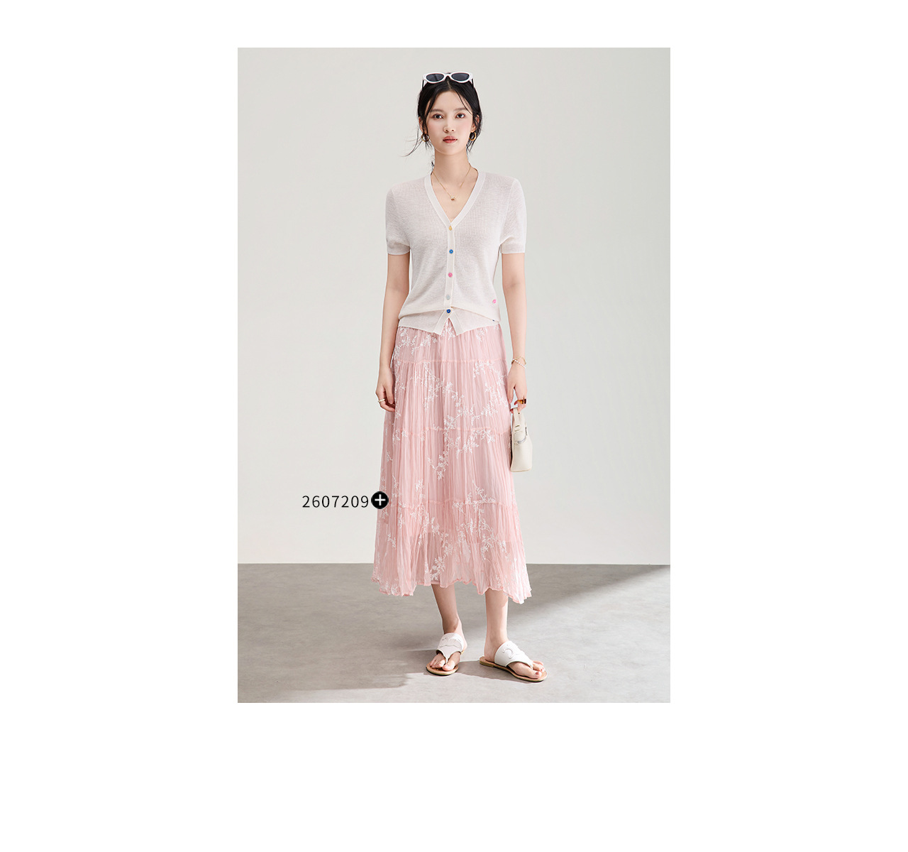 Áo cardigan nữ cổ V dệt kim sợi lanh siêu mịn, cúc màu, thoáng mát mùa hè — xanh lam chi tiết 12