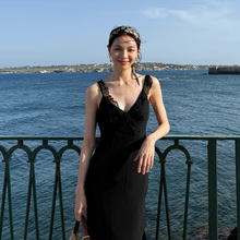 现货993雪纺版新款朦胧感雅致温柔性感风情纯色V领低胸斜裁连衣裙