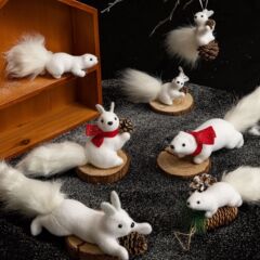 クリスマスツリーペンダントリスクマ松ぼっくり装飾植毛フォームデスクトップアレンジメントクリスマスオーナメントアクセサリー