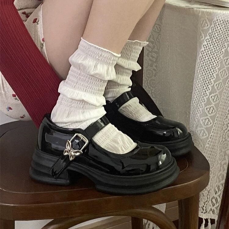 2026 primavera y otoño nuevo estilo francés vintage zapatos marizhen negro universal estilo japonés de estilo universitario zapatos de cuero de suela gruesa para mujeres